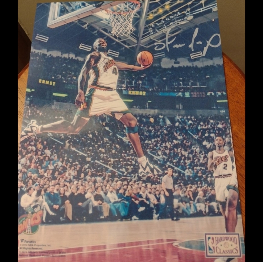 SHAWN KEMP 8.5x11 GLOSSY SEATTLE SUPERSONICS REPRINT NBA OLD SCHOOL DUNK POSTER!